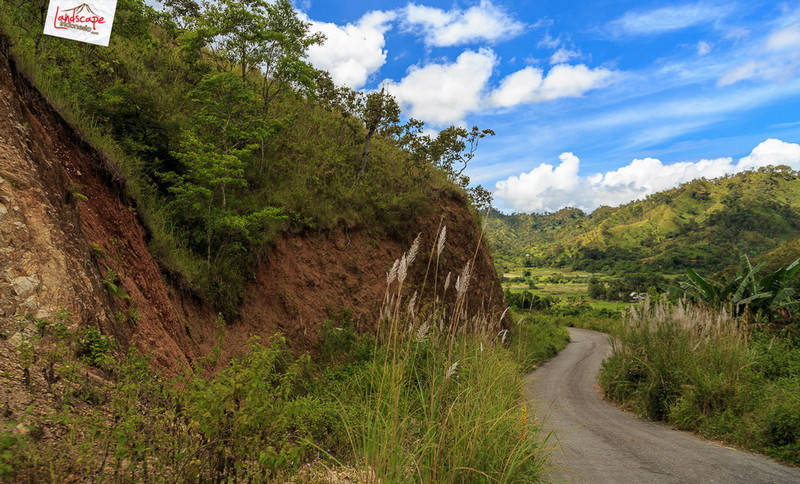 salah satu desa di depan sana salah satu desa di depan sana