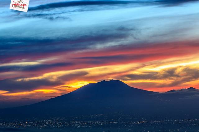 siluet gunung lawu siluet gunung lawu