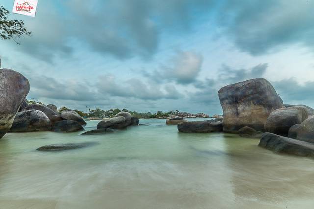 belitung dalam mendung belitung dalam mendung