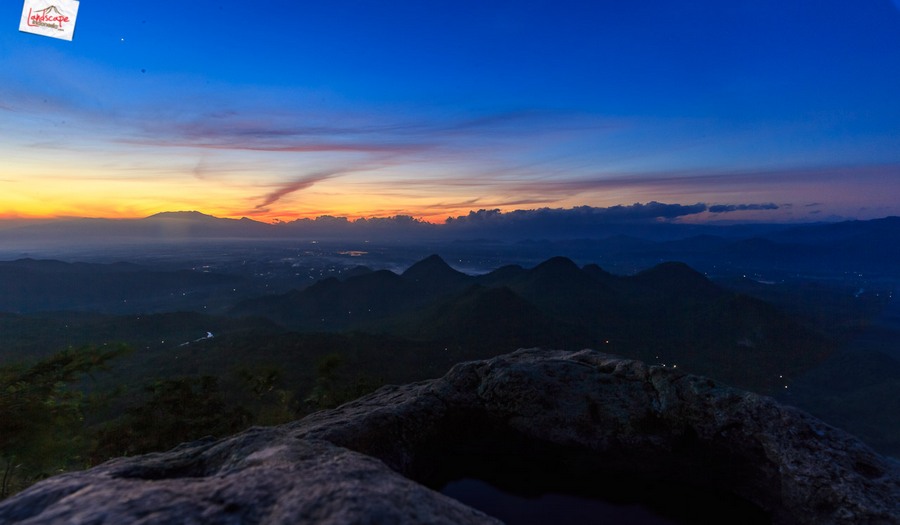 esai pagi bukit cumbri