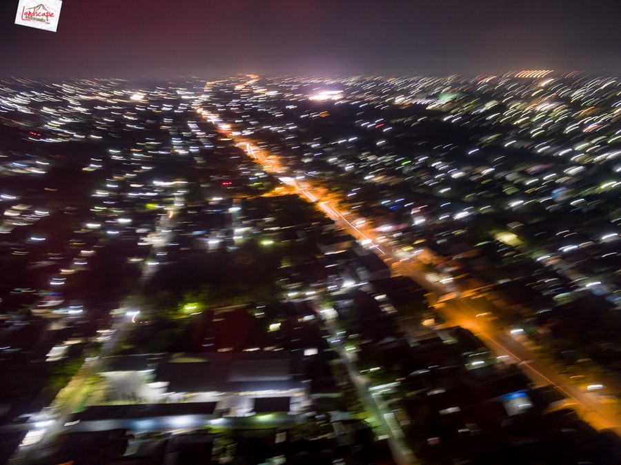 test foto aerial malam