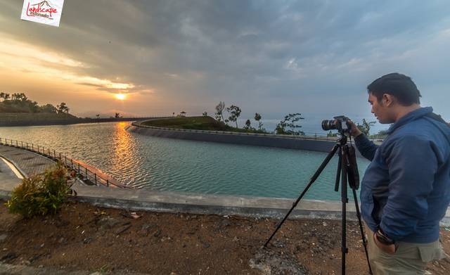 mengabadikan pagi mengabadikan pagi