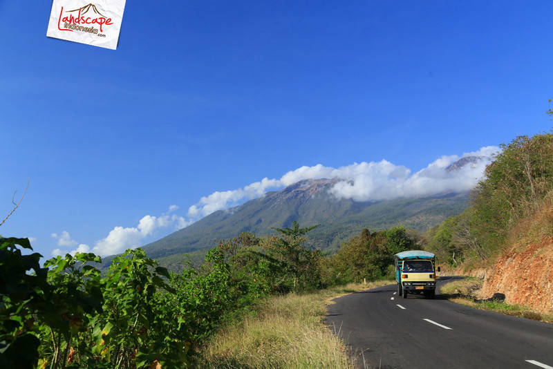 gunung suami istri Lewotobi gunung suami istri Lewotobi