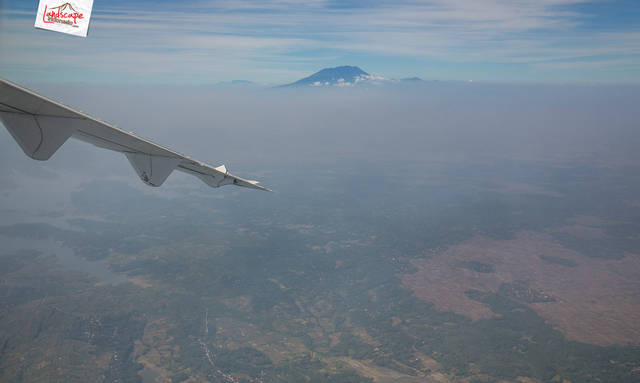 menikmati jawa dari udara menikmati jawa dari udara