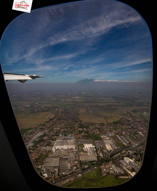menikmati jawa dari udara menikmati jawa dari udara