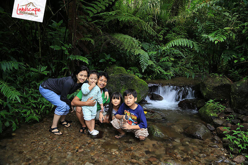 berpose bersama berpose bersama