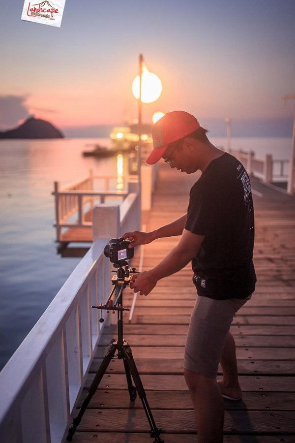 mengabadikan senja mengabadikan senja