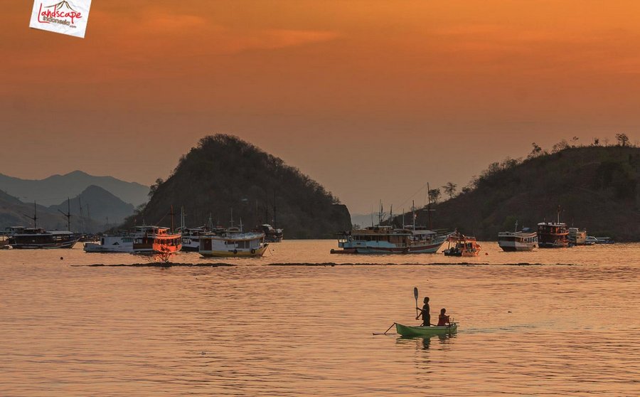 aktivitas di labuhan bajo aktivitas di labuhan bajo