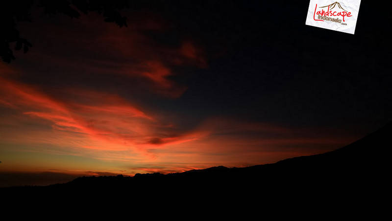 lembayung pagi di senaru lembayung pagi di senaru