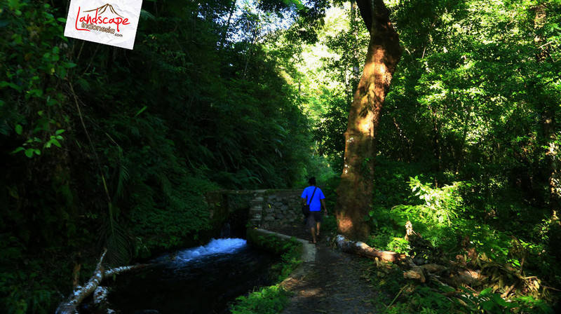 menapaki jalur irigasi tiu kelep- menapaki jalur irigasi