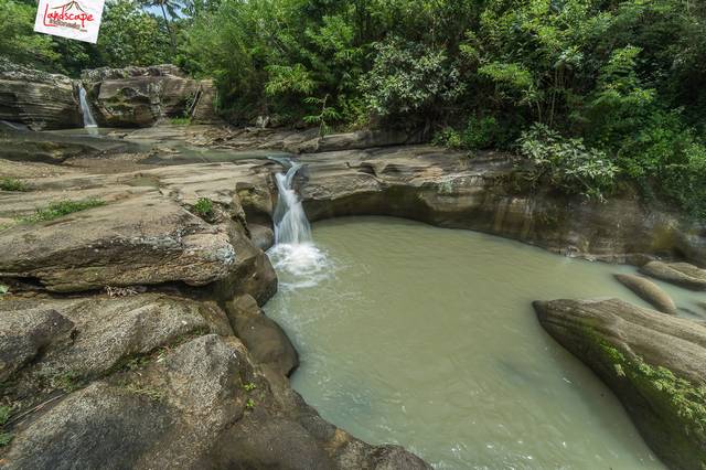 aliran air terjun aliran air terjun