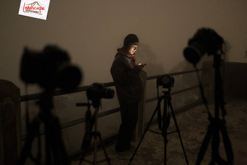 malam tak lagi berbintang malam tak lagi berbintang