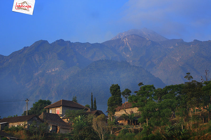 Gunung Merapi nan perkasa Gunung Merapi nan perkasa