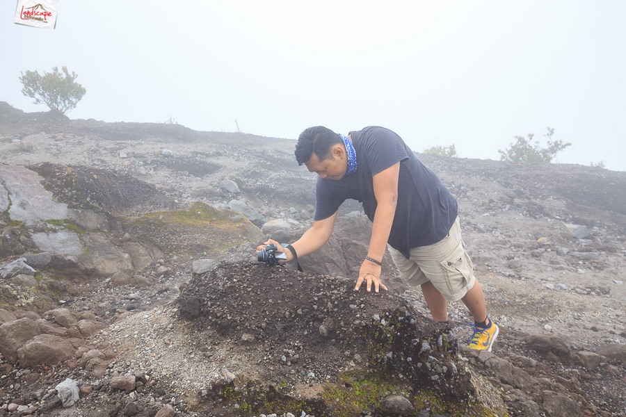 12 jam gunung merapi