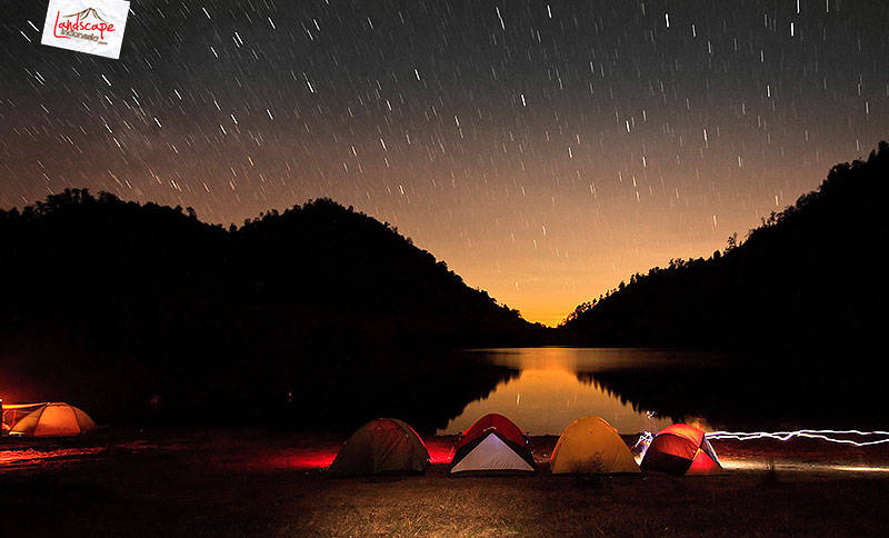 ranu kumbolo di malam hari ranu kumbolo di malam hari