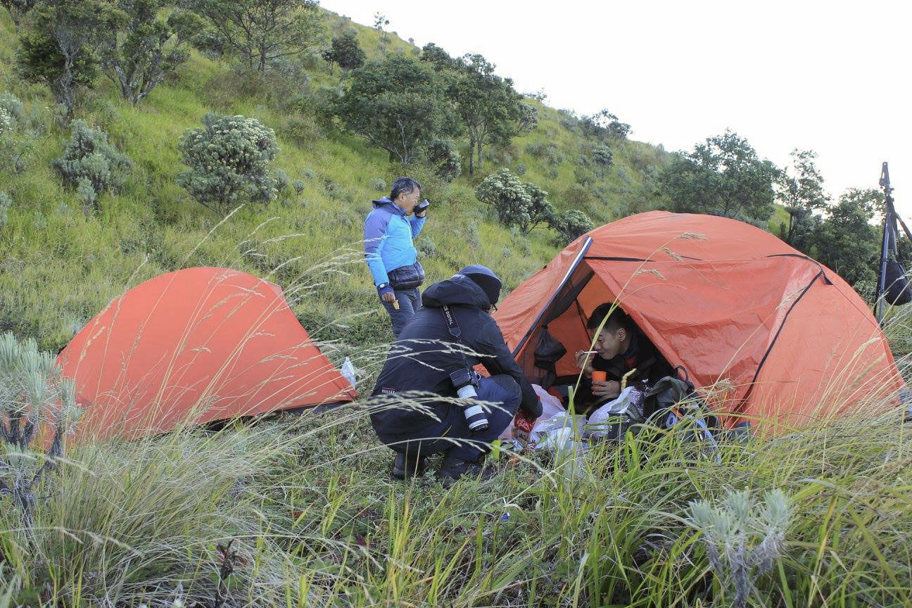 behind the scene buku merbabu