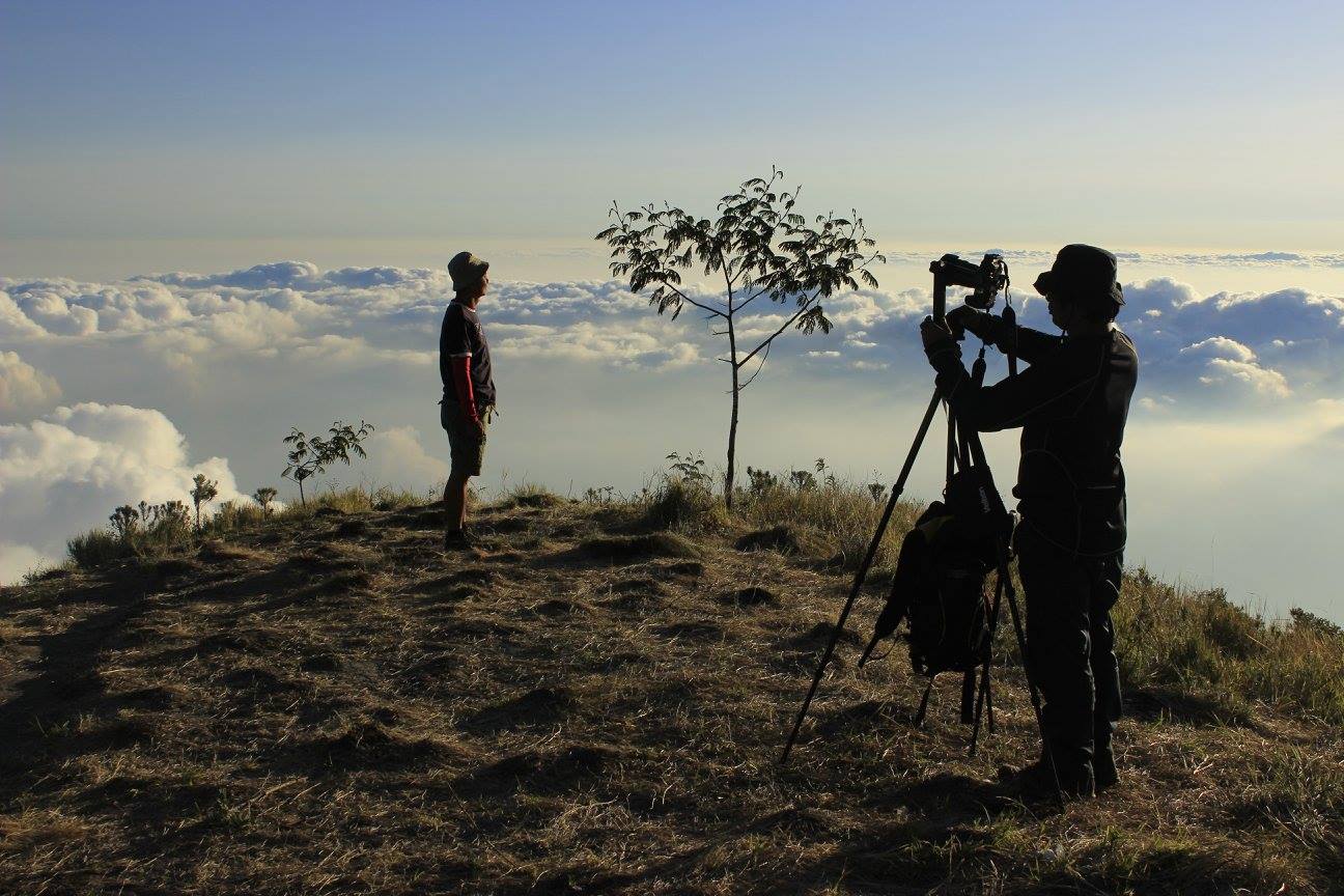 behind the scene buku merbabu