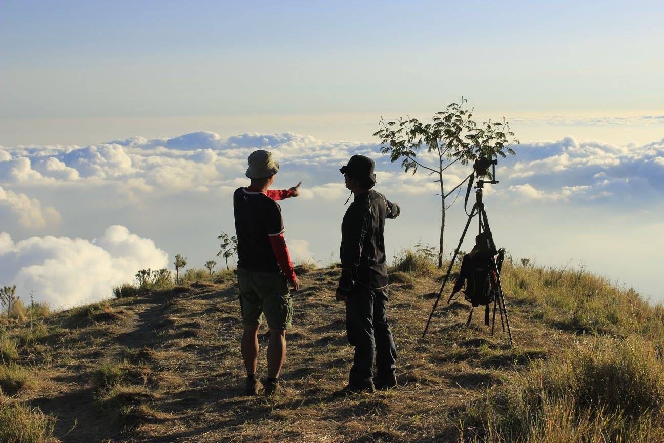 behind the scene buku merbabu