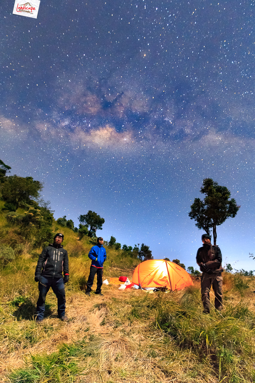 behind the scene buku merbabu
