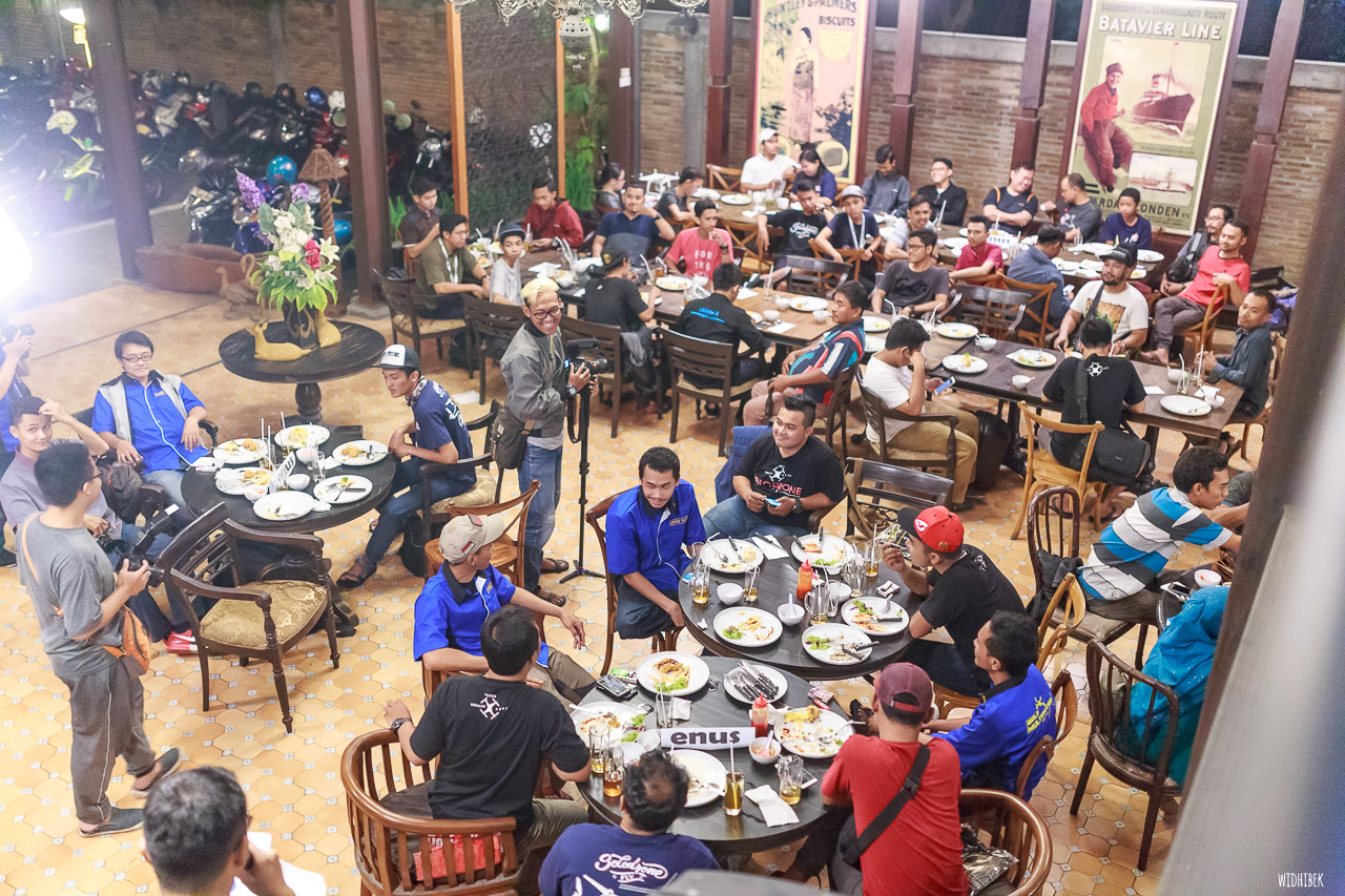 buka bersama Solo Drone Fly