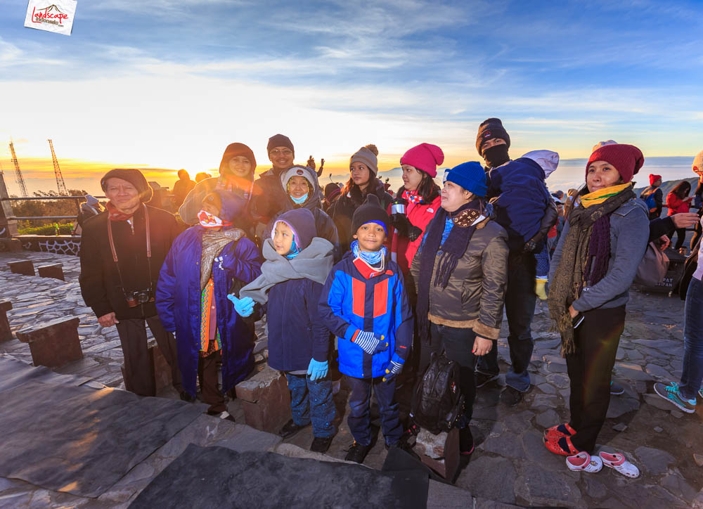 sunrise di pananjakan -berpose