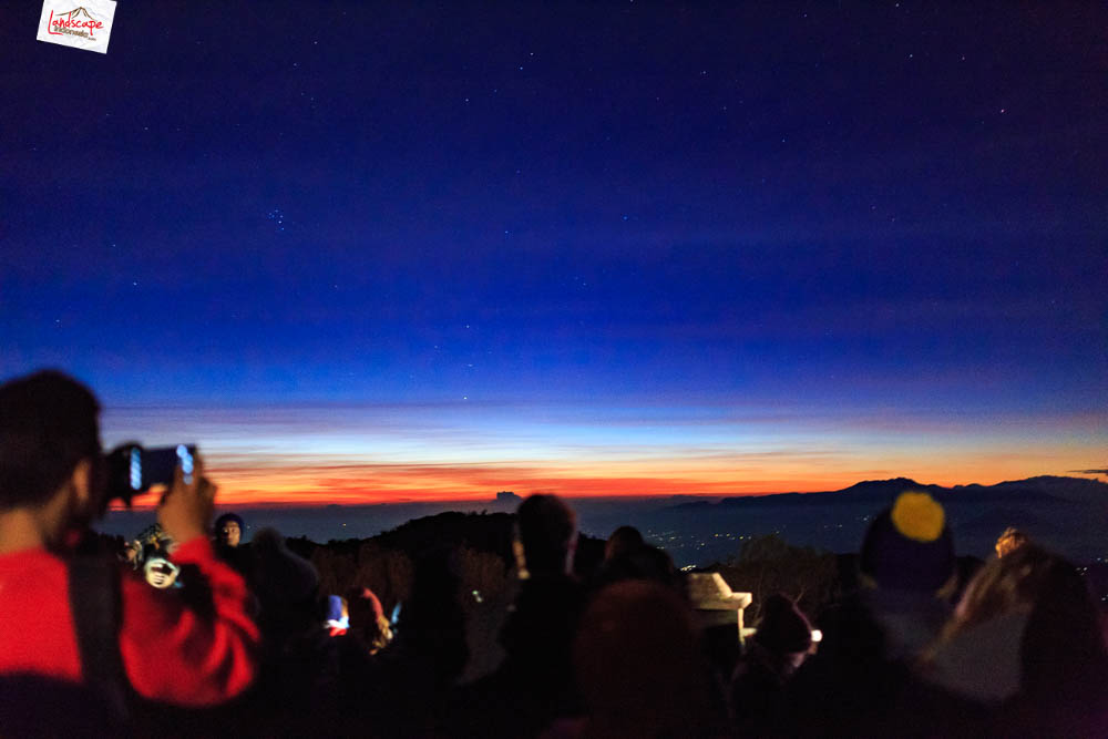 sunrise di pananjakan - penuh