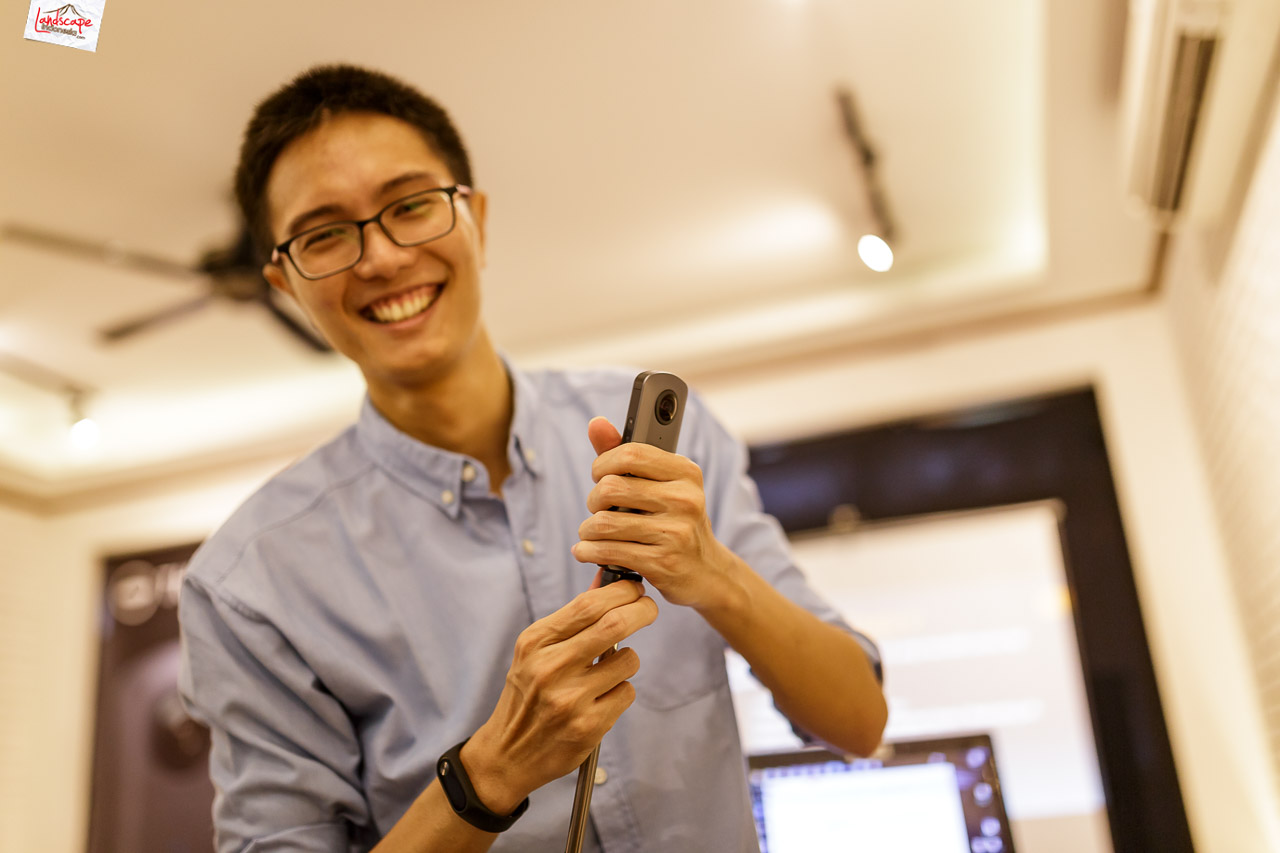 launching theta v di jakarta