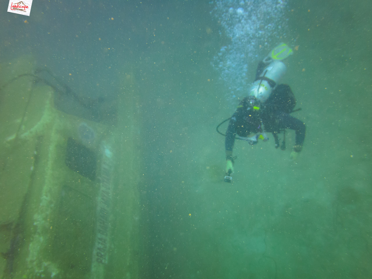 wreck dive kapal ahok