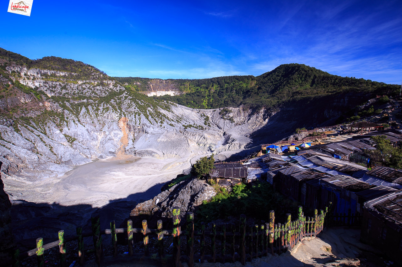 tangkuban perahu