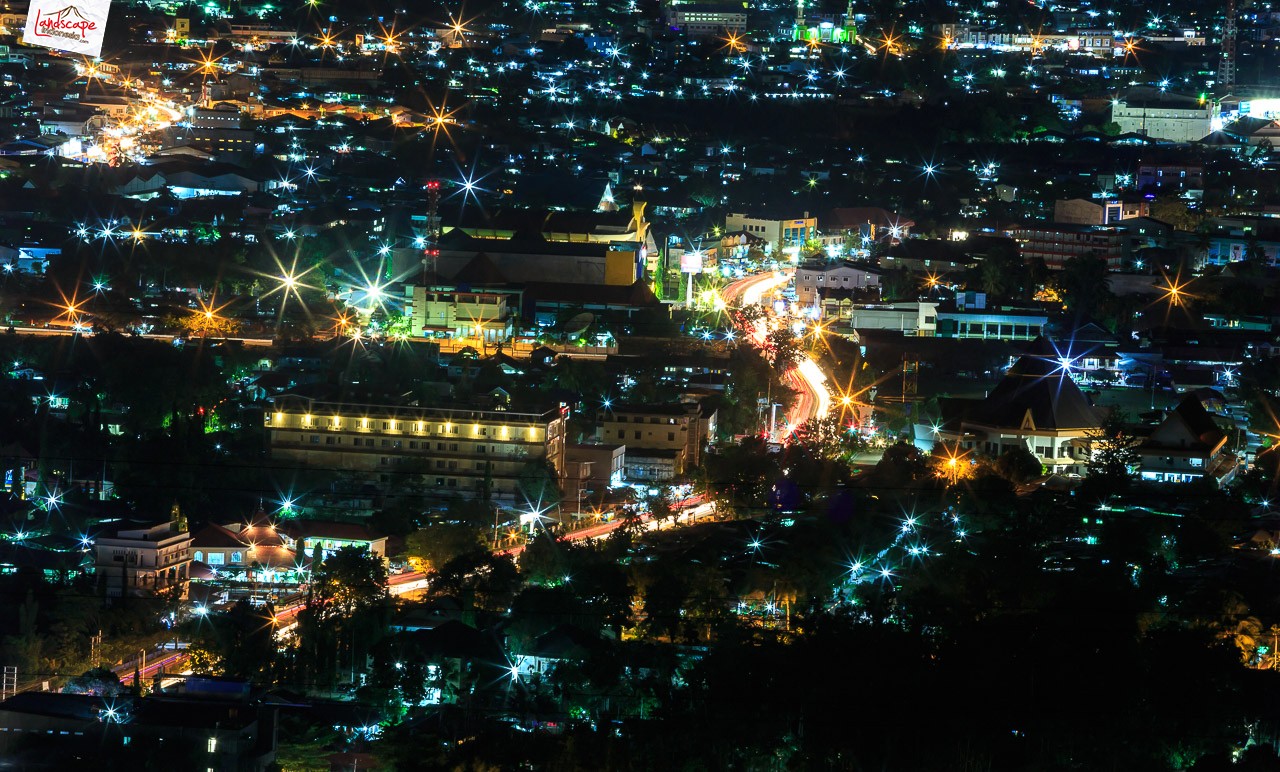 Sepenggal sore di Bukit Skyline