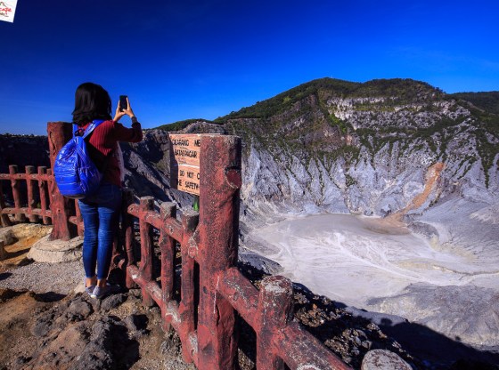 tangkuban perahu